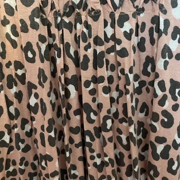 EUC 1X Kim Rogers Pink Animal Print Shirt - Picture 2 of 5